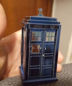 Fascinations Metal Earth Doctor Who Tardis 3D Laser Cut Model - Blue 30 51PEq1nzRCL
