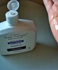 Neutrogena Scalp Therapy Anti-Dandruff Shampoo Daily Control, 1.8% salicylic acid, with fragrance of warm vanilla & toasted coconut notes, 12 fl oz 38 51Pg9bkI55L