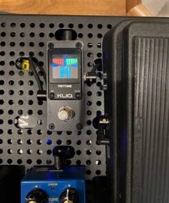 KLIQ TinyTune Tuner Pedal for Guitar and Bass - Mini - Chromatic - with Pitch Calibration and Flat Tuning (Power Supply Required) 33 51QmvCmg2L