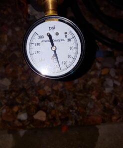 Camco Camper/RV Water Pressure Regulator | Protects RV Kitchen Small Appliances, Plumbing & Hoses | Reduces RV Water Pressure to Safe and Consistent 40-50 PSI | Drinking Water Safe (40055) 28 51RFMnWgsDL