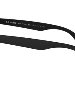 Ray-Ban Rb4195 Wayfarer Liteforce Square Sunglasses Matte Black/Polarized Green 52 Millimeters 18 51RUDeCRLiL