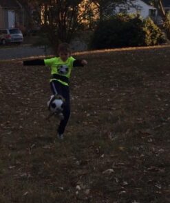 SKLZ Star-Kick Hands-Free Adjustable Solo Soccer Trainer - Fits Ball Sizes 3, 4, and 5 Black 44 51TpLr0fWcL 1