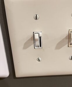 Lutron Ariadni/Toggler LED+ Dimmer | 150-Watt, Single-Pole/3-Way | AYCL-153P-WH | White 46 51TwZQp8QjL