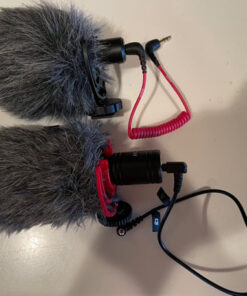 Rode VideoMicro Compact On-Camera Microphone with Rycote Lyre Shock Mount, Auxiliary, Black VideoMicro I 38 51UZDgDgQJL