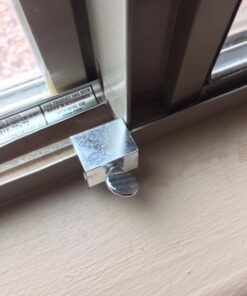 1st Choice Sliding Window Locks Aluminum Metal Window Locks Security Safety Door Locks Adjustable Security Locks with Keys (Silver, 4 Sets) 18 51Uy9TqwNkL