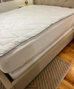 SafeRest Premium 9" Thick Box Spring Encasement - Waterproof - Breathable, Noiseless and Vinyl Free - Fits Up to 9" - Queen 9 inch depth 26 51WqJPJvL