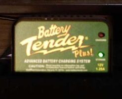 Battery Tender Plus 12V Battery Charger and Maintainer: 1.25 AMP Powersport Battery Charger and Maintainer for Motorcycles, ATVs, UTVs - Smart 12 Volt Automatic Float Charger - 021-0128 33 51WrDKmWELL