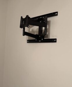 Mount Factory Heavy-Duty Full Motion TV Wall Mount - Articulating Swivel Bracket Fits Flat Screen Televisions from 42" to 70" (VESA 400 x 600 Compatible) - Tilt Swing Out Arm with 10' HDMI Cable 81 51XfOikbOHL