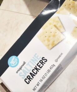 Amazon Fresh - Original Saltine Crackers, 16 oz (Previously Happy Belly, Packaging May Vary) 26 51XfiWyOPEL