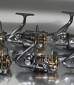 PLUSINNO HongYing Series Fishing Reels Spinning Freshwater Saltwater with 5.2:1 Gear Ratio Metal Body Left/Right Interchangeable Collapsible Handle Spinning Fishing Reel HA3000 Fishing Reel 24 51Zhse8pSbL