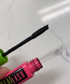 Maybelline Great Lash Washable Mascara, Volumizing Lash-Doubling Formula That Conditions As It Thickens, Blackest Black, 1 Count WASHABLE BLACKEST BLACK 0.43 Fl Oz (Pack of 1) 39 51cV4UlgDYL