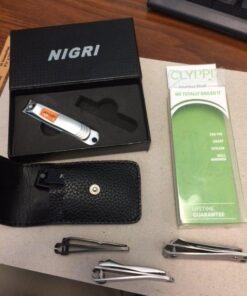 Clyppi Nail Clippers with Swing Out Nail Cleaner/Nail File - Fingernail Clippers / Toe Nail Clippers. Sharp Stainless Steel with Wide Easy Press Lever 40 51dJRKLQ3aL