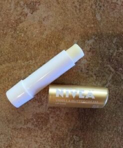 NIVEA Vanilla Buttercream Lip Care - All Day Moisturizing Lip Balm for Soft Lips - Pack of 4 35 51eZdlyIuUL