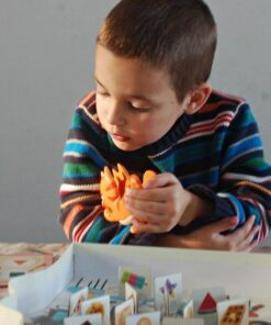 Educational Insights Frankie's Food Truck Fiasco Game, Shape Matching Award-Winning Board Game for Preschoolers & Toddlers, For 2-4 Players, Fun Family Game for Kids Ages 4+ Game Only 35 51gRWRZwpBL