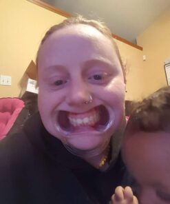 Hasbro Gaming Speak Out Game English for 192 months to 1188 months 23 51gT7viOm8L