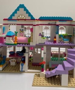 LEGO Friends Stephanie's House 41314 Build and Play Toy House with Mini Dolls, Dollhouse Kit (622 Pieces) 37 51gcs0q2W0L