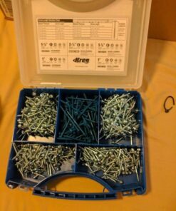 Kreg SK03 Pocket-Hole Screw Kit in 5 Sizes - Pocket Screw Kit for Kreg Joinery - Sturdy Wood Screws - Pocket-Hole Screws Perfect for Beginners - Set Screws Assortment Kit Original Version 21 51iCzaRfypL