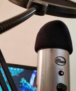 Blue Yeti USB Mic for Recording & Streaming on PC and Mac, 3 Condenser Capsules, 4 Pickup Patterns, Headphone Output and Volume Control, Mic Gain Control, Adjustable Stand, Plug & Play - Lunar Gray 23 51j 8PvHBkL