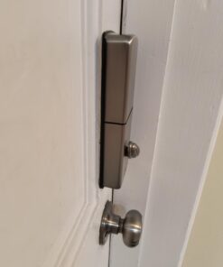 Kwikset 92640-001 Contemporary Electronic Keypad Single Cylinder Deadbolt with 1-Touch Motorized Locking, Satin Nickel, 8 x 4 x 6 30 51jRchHTqnL