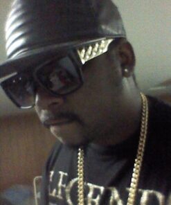 High Fashion Metal Chain Arm Flat Top Aviator Sunglasses (Shiny Black Gold) 35 51jsxWAStjL