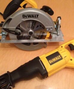 DEWALT Circular Saw, 15 Amp, 57 Degree Bevel, Electric Brake, Corded (DWE575SB) Circular Saw Only 50 51p5On diWL