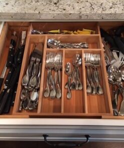 Expandable Bamboo Silverware Organizer 6-8 Slots Adjustable Amazing Drawer Inserts with Deep Dividers. EASY TO INSTALL, Storage of Flatware , Cutlery, Wooden or Stainless Utensil - Kitchen Knives 46 51rdn7qTCL