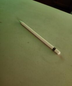 Apple Pencil (1st Generation): Pixel-Perfect Precision and Industry-Leading Low Latency, Perfect for Note-Taking, Drawing, and Signing documents. USB-C Adapter 24 51sDoMdSnFL