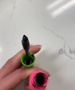 Maybelline Great Lash Washable Mascara, Volumizing Lash-Doubling Formula That Conditions As It Thickens, Blackest Black, 1 Count WASHABLE BLACKEST BLACK 0.43 Fl Oz (Pack of 1) 40 51tDeOvY1OL