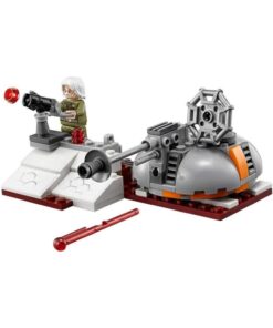 LEGO Star Wars: The Last Jedi Defense of Crait 75202 Building Kit (746 Piece) 8 51uMANZy 8L