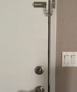 Defender Security U 10304 Chain Door Guard – Door Chain Lock for Door and Home Security, 3-5/16 In., Solid Brass Construction with a Satin Nickel Finish (Single Pack) 22 51uauLKpWoL