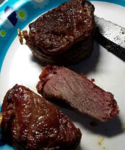 Morakniv Carbon Steel Fixed-Blade Bushcraft Survival Knife with Sheath and Fire Starter, Black, 4.3 Inch 19 51vL6RGvqDL