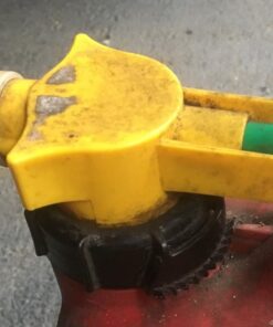 No-Spill 1450 5-Gallon Poly Gas Can (CARB Compliant),Red 26 51z31BFMltL