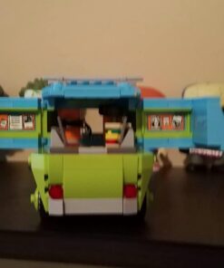 LEGO Scooby-Doo 75902 The Mystery Machine Building Kit 60 61 ApQTcm7L