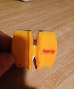 Smith's CCKS 2-Step Knife Sharpener - Yellow - 2-Step Preset Coarse & Fine Slots - Outdoor Handheld Knife Sharpener - Fishing, Hunting, Fillet, Pocket Knives - Compact Plastic Portable Keychain Tool 34 61 IICrMXL