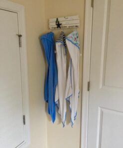 MyGift 13.4 Inch Wall Mounted Wood Nautical Theme Coat Rack with 3 Hooks and Decorative White Sand, Starfish, Seagull and Seashells Design 19 61 SOdQfvUL