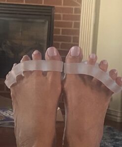 YOGABODY Naturals Toe Spreaders & Separators, Fast Pain Relief from Hammertoe & Bunions, Two Pairs in Stylish Wooden Box, Latex-Free Rubber Toe Stretchers Used for Walking, Running & Yoga Practice 37 61 nM37vEYL 1