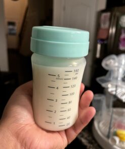 Medela Manual breast pump with Flex Shields Harmony Single Hand for More Comfort and Expressing More Milk 48 610MjMgYL