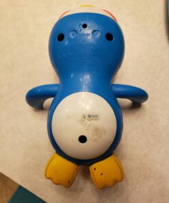 Munchkin® Wind Up Swimming Penguin Baby and Toddler Bath Toy, Blue 25 610dk49PaqL