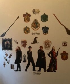 RoomMates RMK1547SCS Harry Potter Peel and Stick Wall Decals 10 inch x 18 inch Characters 35 610gTH3jVqL