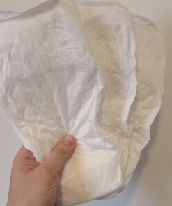 Amazon Brand - Mama Bear Gentle Touch Diapers, Hypoallergenic, Size 5, White, 132 Count (4 packs of 33) Size 5 (132 Count) 33 610rSKBsNL