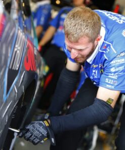 Mechanix Wear: Kevlar Heat Sleeves, Protective Arm Sleeves with Heat and Cut Resistance, Machine Washable, Sleeves for Welding or Automotive Work (One Size Fits All ) 17 610ykgBscIL