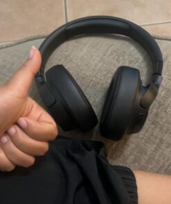 JBL Tune 710BT Wireless Over-Ear - Bluetooth Headphones with Microphone, 50H Battery, Hands-Free Calls, Portable (Black), Medium Black 26 61106qig4L