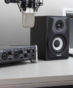 Tascam US-2x2 USB Audio/MIDI Interface with Microphone Preamps and iOS Compatibility 8 611C8tRocRL