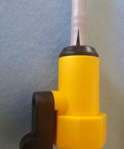 Camco Camper/RV Water Heater Tank Rinser | Improves Water Heater Function by Flushing Out Sediment | Easily Attaches to Standard Garden Hose & Features Convenient Shutoff Valve (11691) 17 611kqpvtzUL