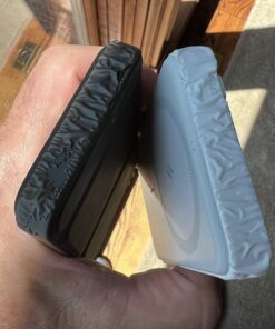 Anker Magnetic Battery (MagGo), 5,000 mAh Foldable Magnetic Wireless Portable Charger and USB-C for iPhone 15/15 Plus/15 Pro/15 Pro Max, iPhone 14/13 Series (Interstellar Gray) Interstellar Gray 60 611uQbquGzL