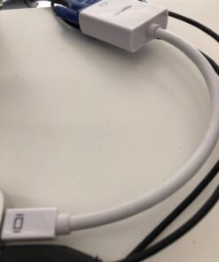 Amazon Basics Mini DisplayPort to VGA Monitor Adapter, White 1-Pack 35 611vR8XPZeL