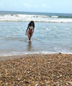 Nikon COOLPIX S3700 Digital Camera with 8x Optical Zoom and Built-In Wi-Fi (Silver) Silver Base 14 612RECs961L