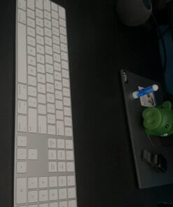 Apple Magic Keyboard with Numeric Keypad: Wireless, Bluetooth, Rechargeable. Works with Mac, iPad, or iPhone; US English - White 41 612TImIlveL