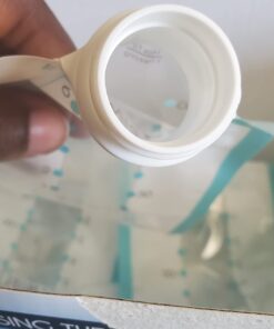 Kiinde Twist Pouch Direct-Pump Direct-Feed Twist Cap Breast Milk Storage Bags for Pumping, Freezing, Heating and Feeding, Pre-Sterilized, 6 Ounce, pack of 80 6oz 6 Ounce (Pack of 80) 35 612Ytjl4X5L