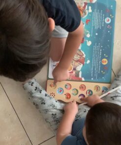 Christmas Songs: Interactive Children's Sound Book (10 Button Sound) 17 612bHW8lC5L